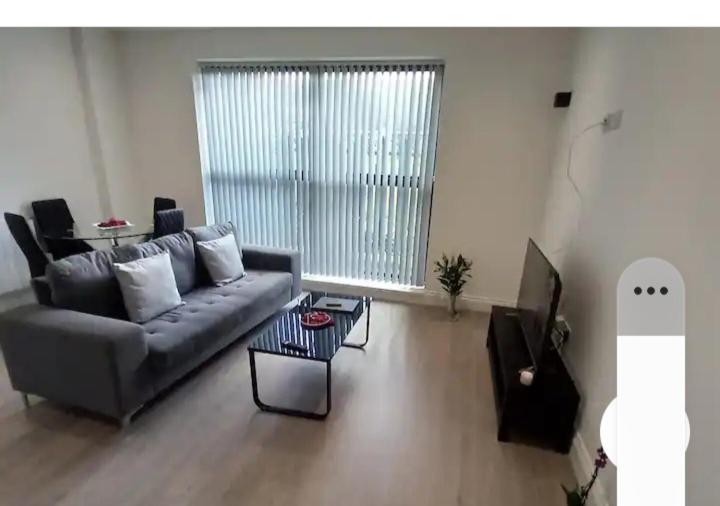 Lovely 2-Bedrooms With Free Parking Canvey Island Exterior foto